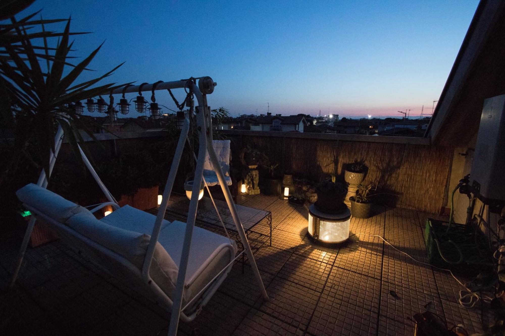 The Little Penthouse Apartment Seregno Exterior photo